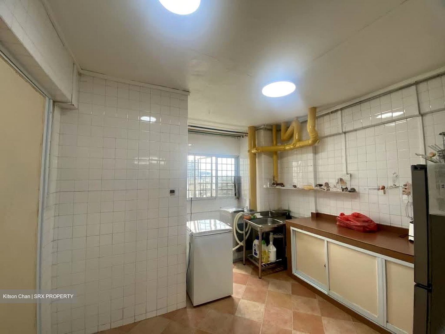 Blk 230 Hougang Avenue 1 (Hougang), HDB Executive #553620951